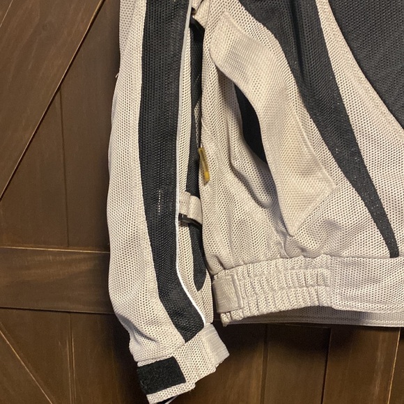 Nitro Racing XXL performance racing jacket. Cream and black - Picture 4 of 10